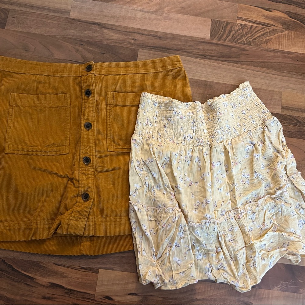 Mustard Corduroy Button-Front Mini Skirt & Yellow Floral Smocked Skirt Set XL